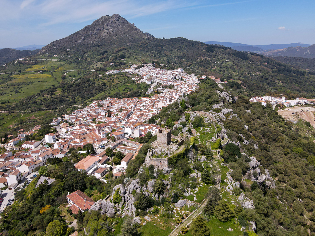 Le petit village de Gaùcin